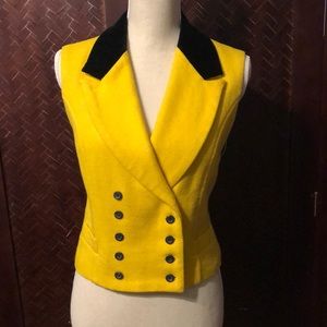 Beautiful bright yellow vest, size 12, J. Peterman